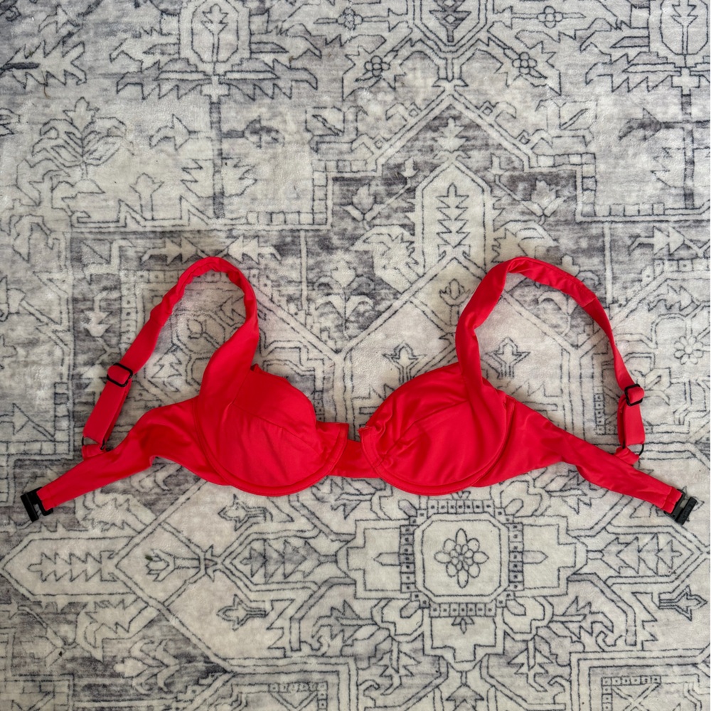 Everyday Red Underwire Bra with Adjustable Straps